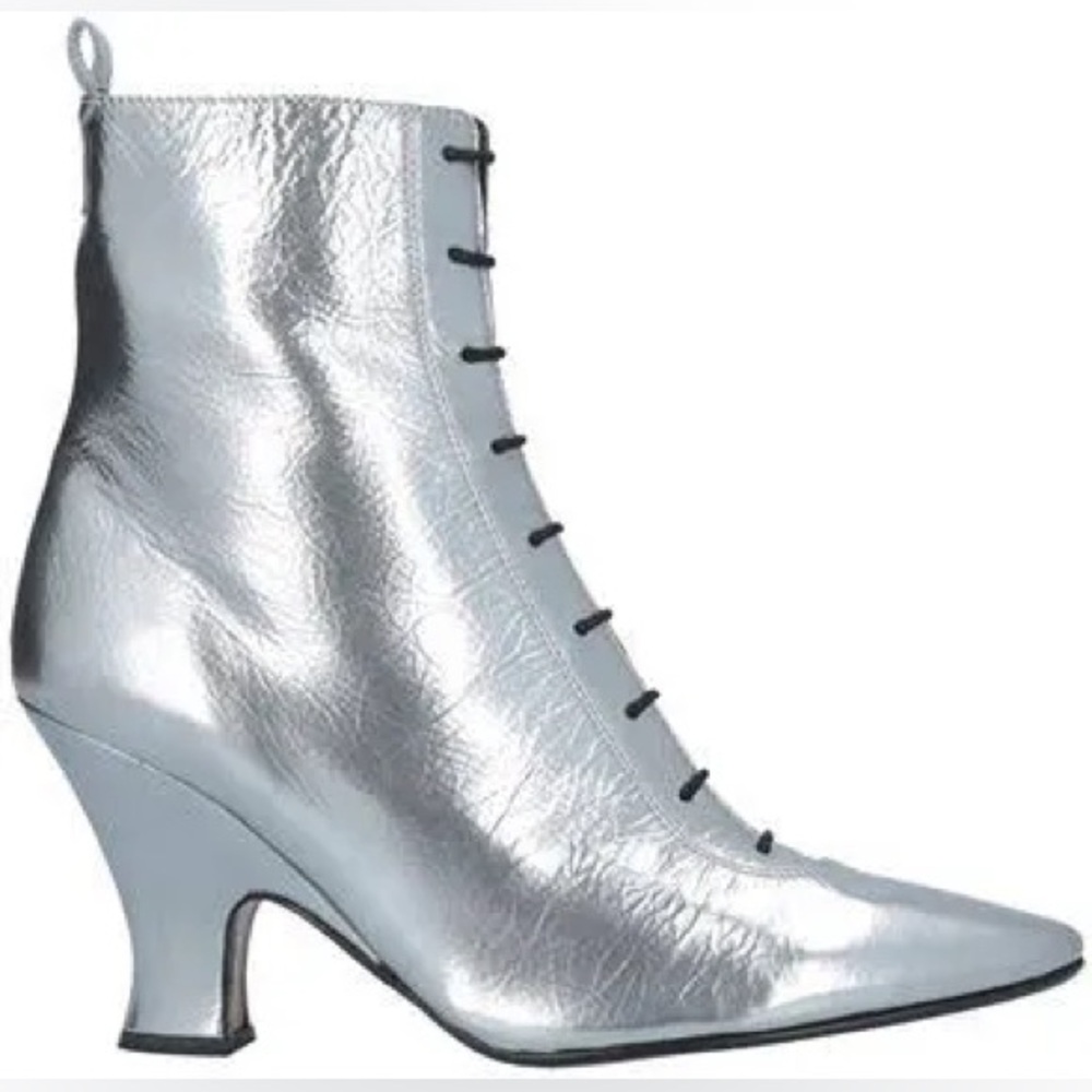 NWB Marc Jacobs' The Victorian leather boots Silver